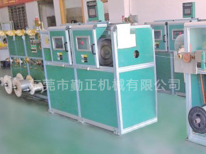 Φ500卧式数控式双层包带机