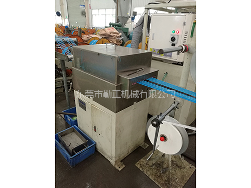 自动雾化过硅油机